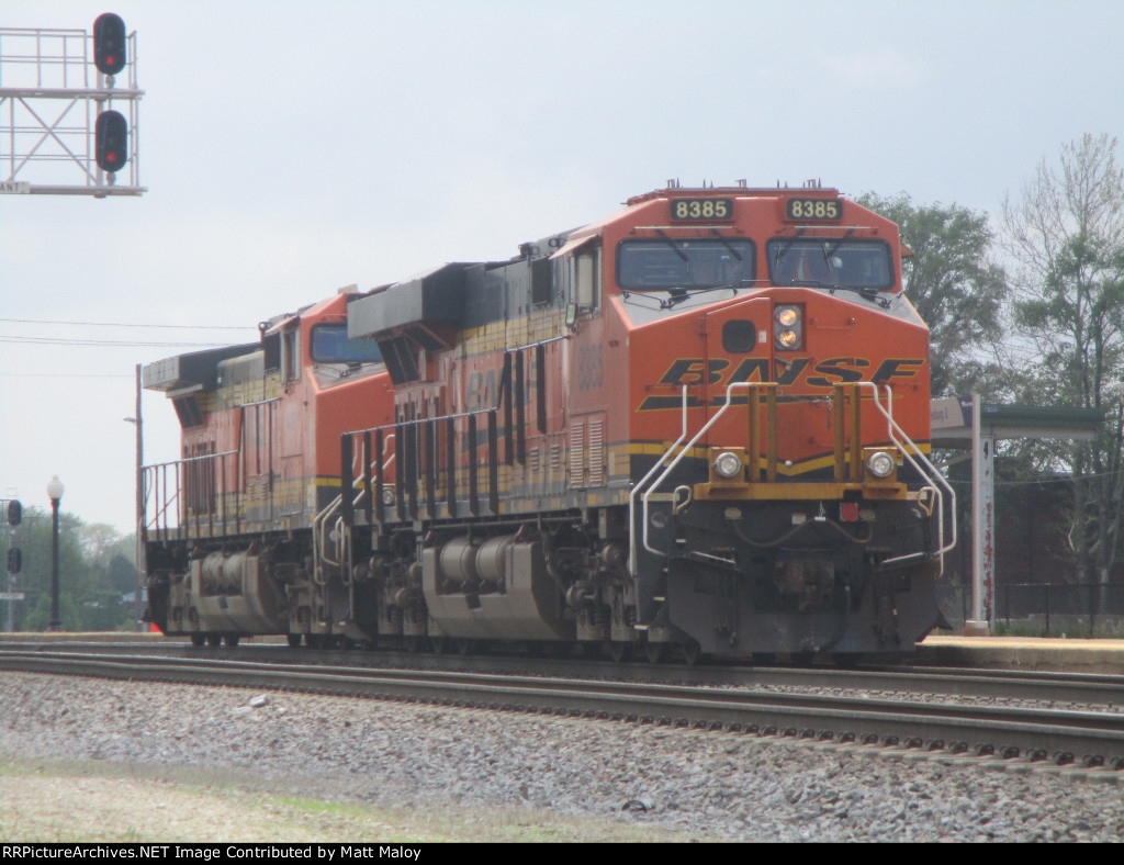 BNSF 8385